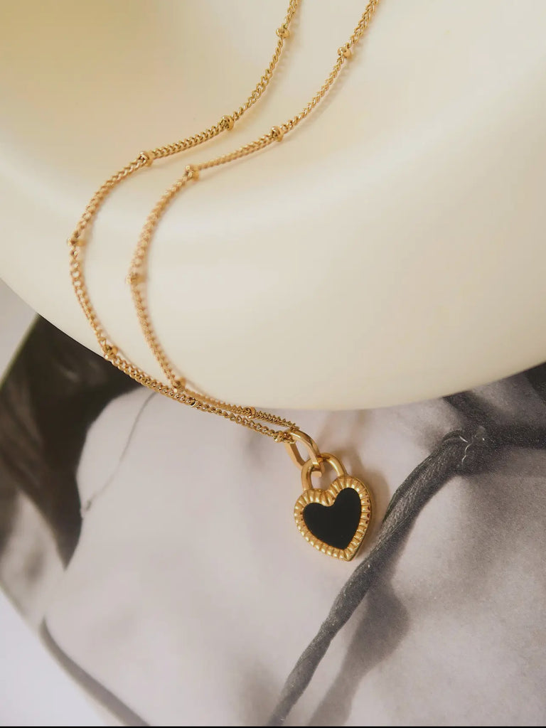 Kylie non tarnish necklace