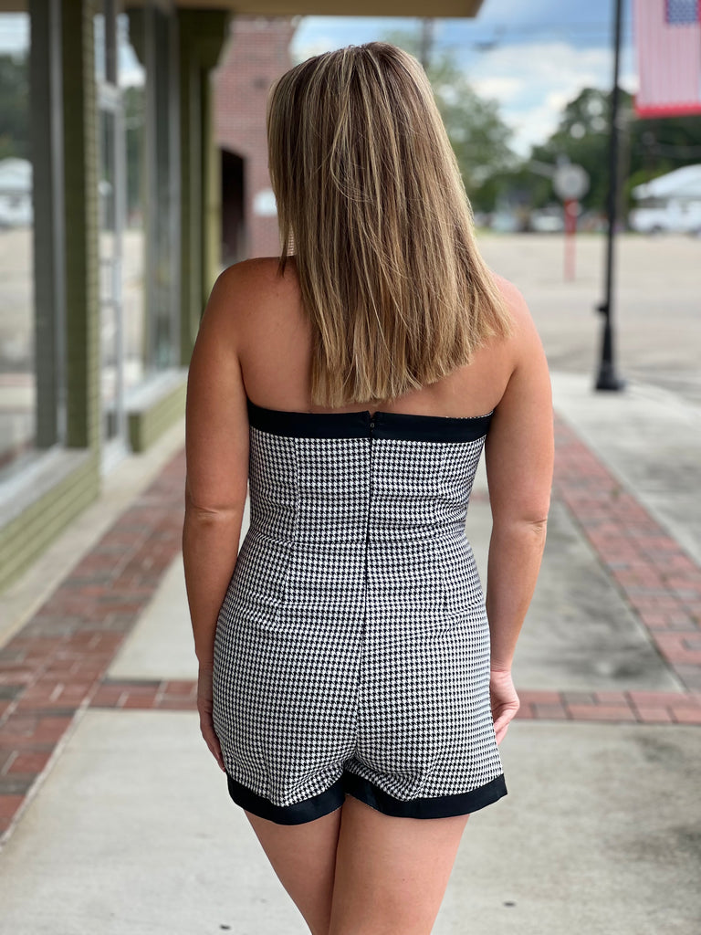 Rammer houndstooth romper