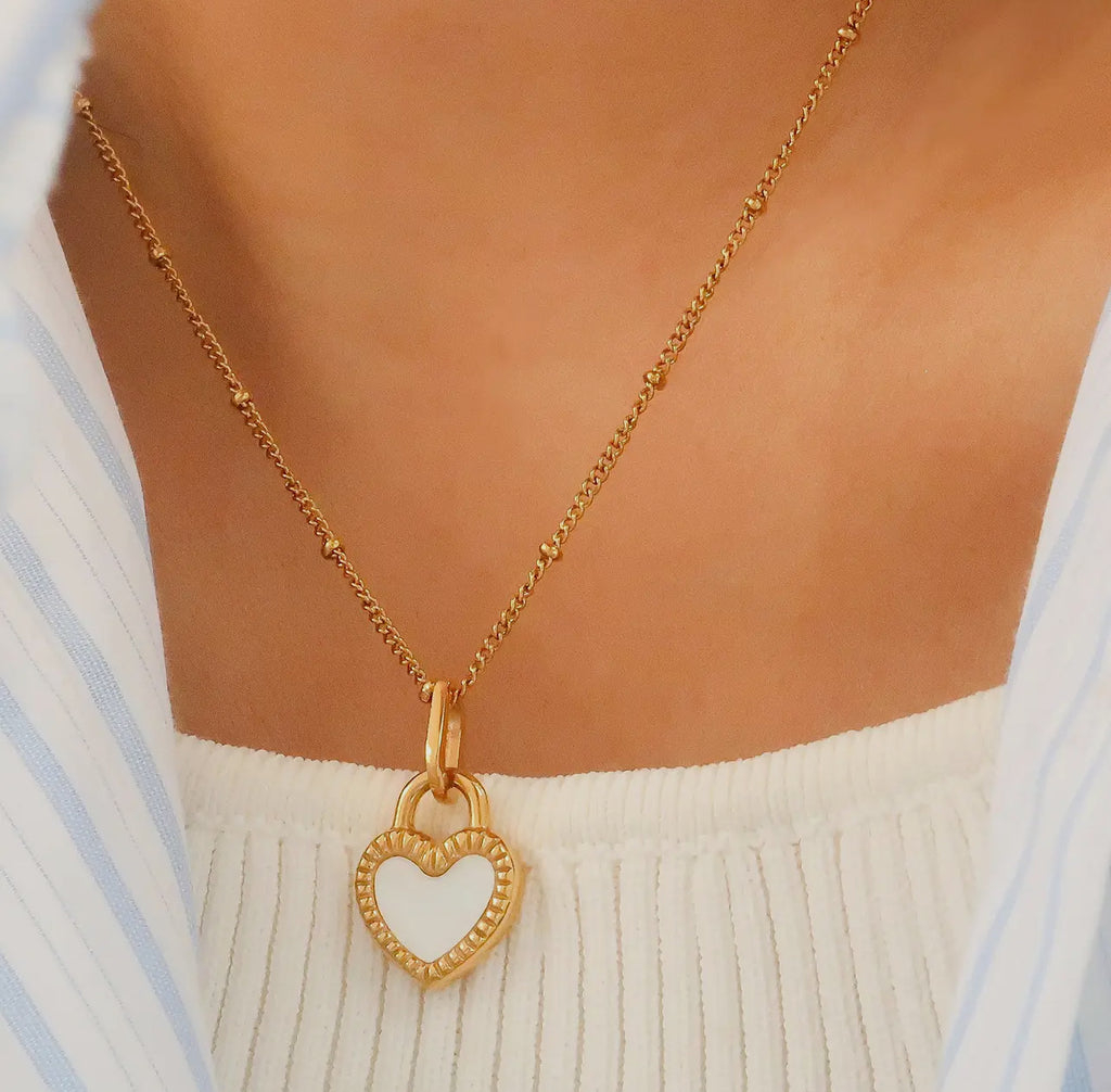 Kylie non tarnish necklace