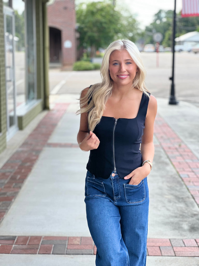 Monroe vest