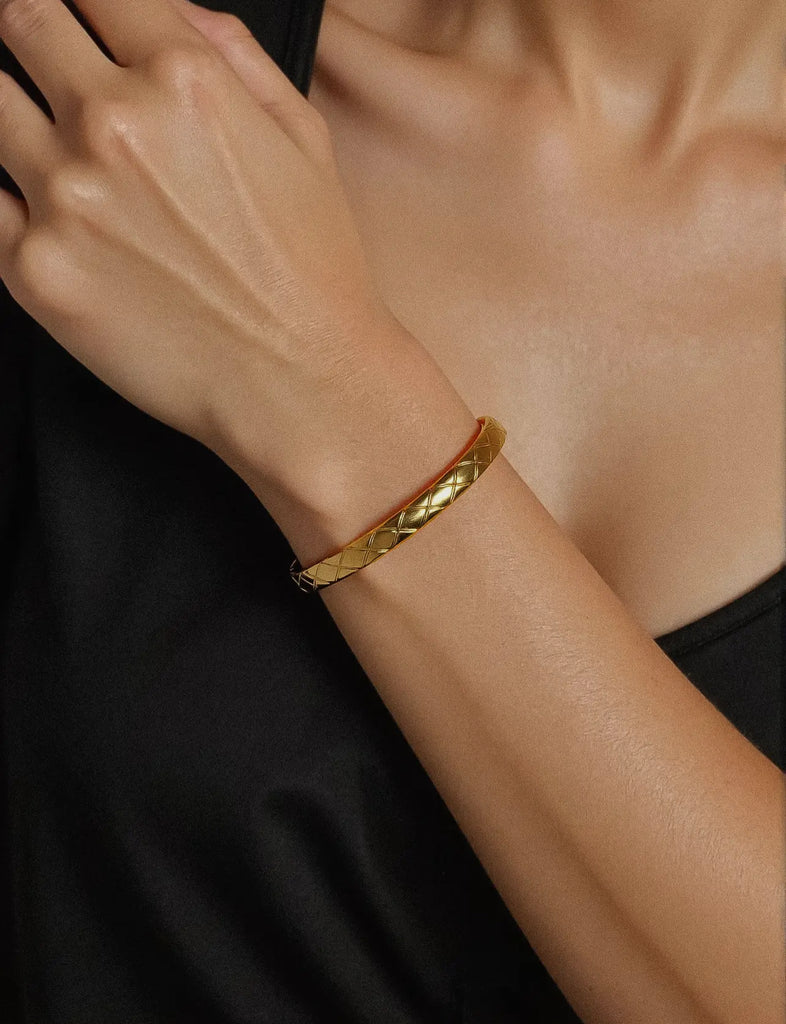 Axl braided bangle non tarnish